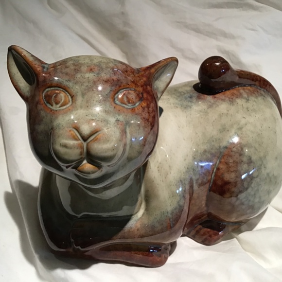 CERAMIC POTTERY MEDIUM SIZED GLAZED CAT FIGURINE - Picture 8 of 8